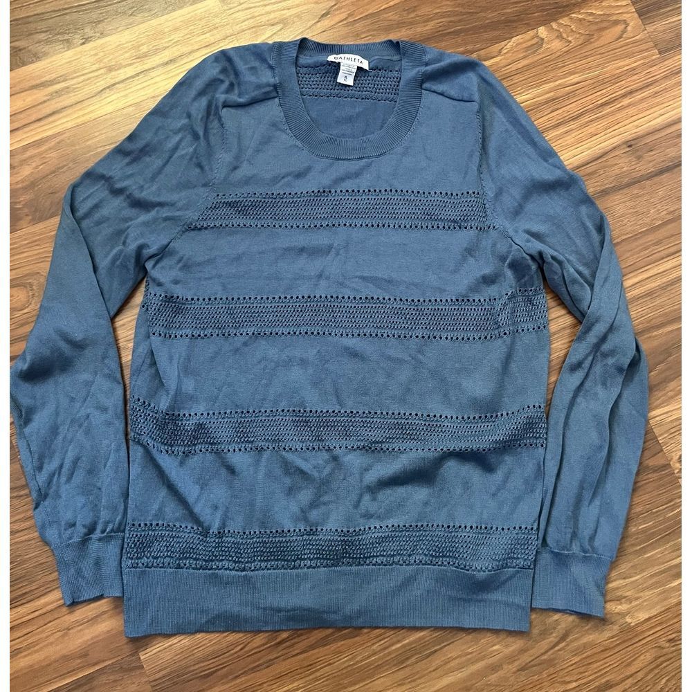 Athleta women's sweater